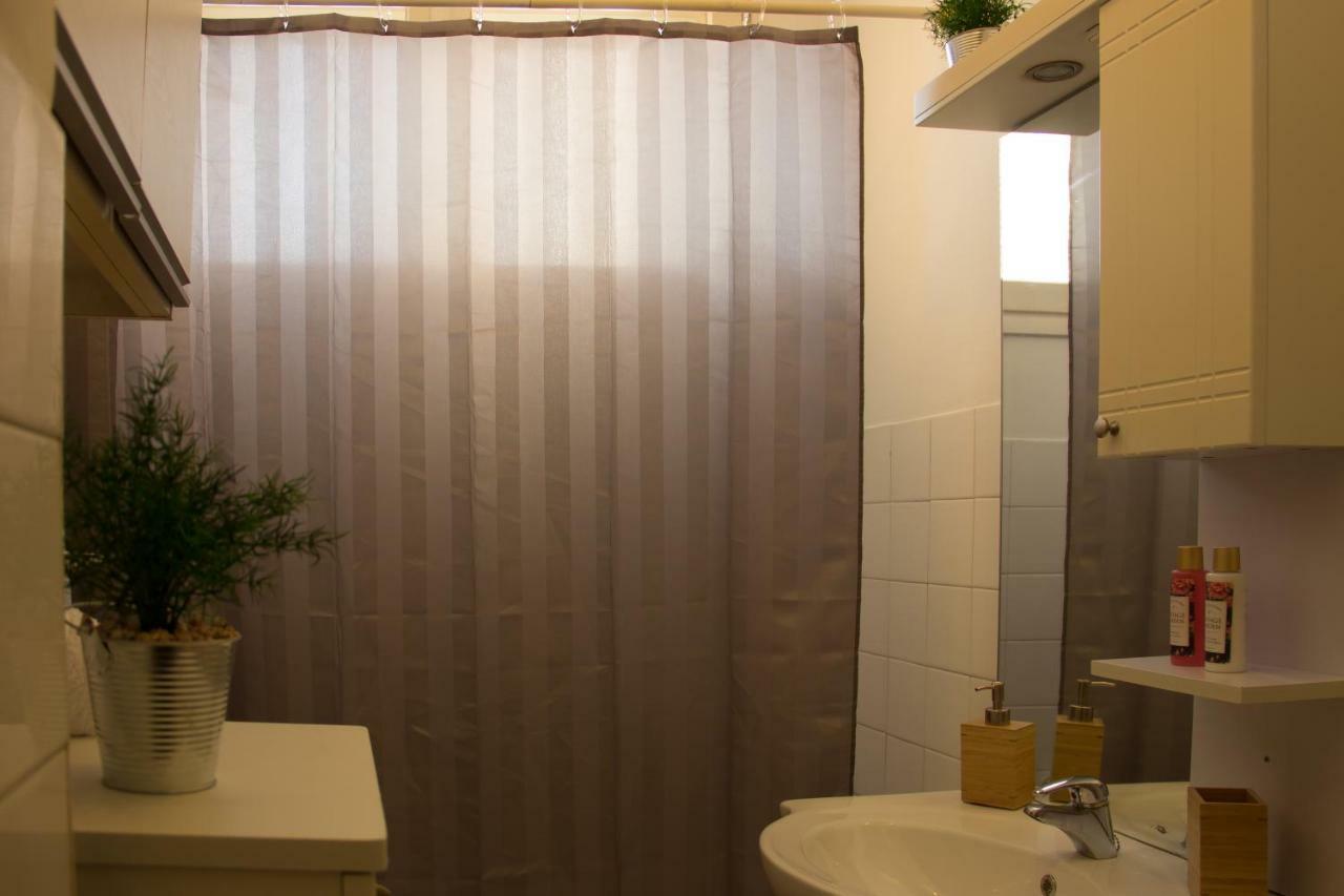 Studio Apartman Dida Bozo Сень Экстерьер фото